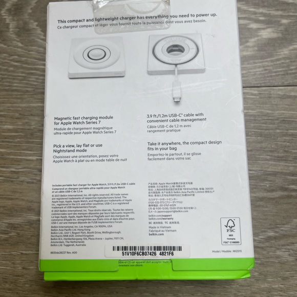 Belkin BOOSTCHARGE PRO Portable Fast Charger for Apple Watch - White series 7 - Picture 3 of 3